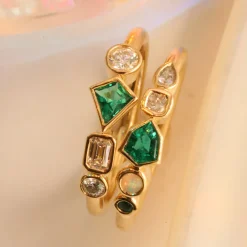 Marrow Fine The Kaleidoscope Collection^0.13ct Emerald and Diamond Kaleidoscope Ring 14kyellowgold