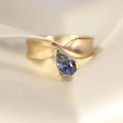 Marrow Fine Ready To Ship | Ready To Ship^1.06ct Sapphire Twist Ring 14kyellowgold