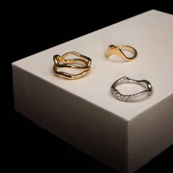 Marrow Fine For The New Mom | Anniversary Gifts^Curved Pavé White Diamond Ring