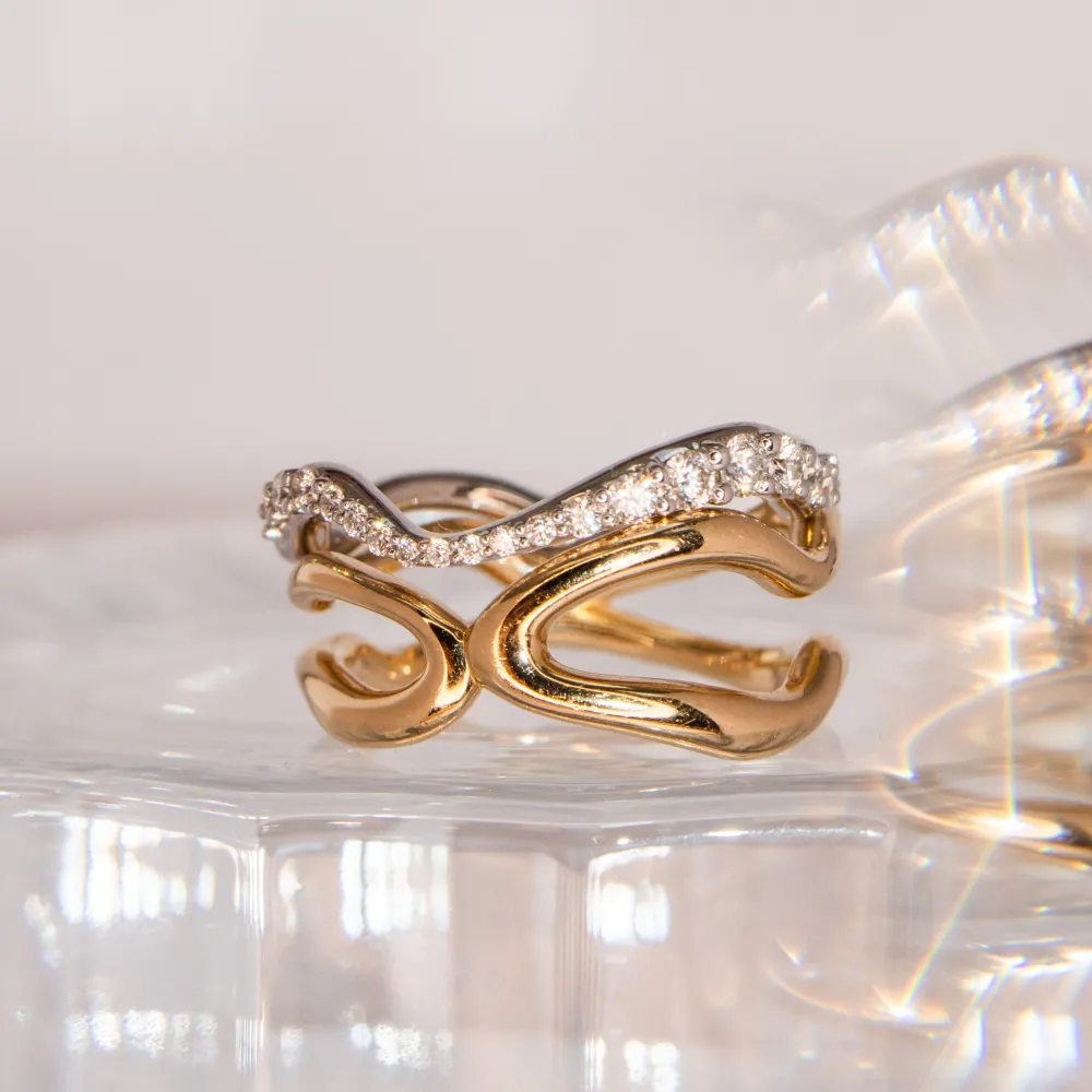 Marrow Fine For The New Mom | Anniversary Gifts^Curved Pavé White Diamond Ring