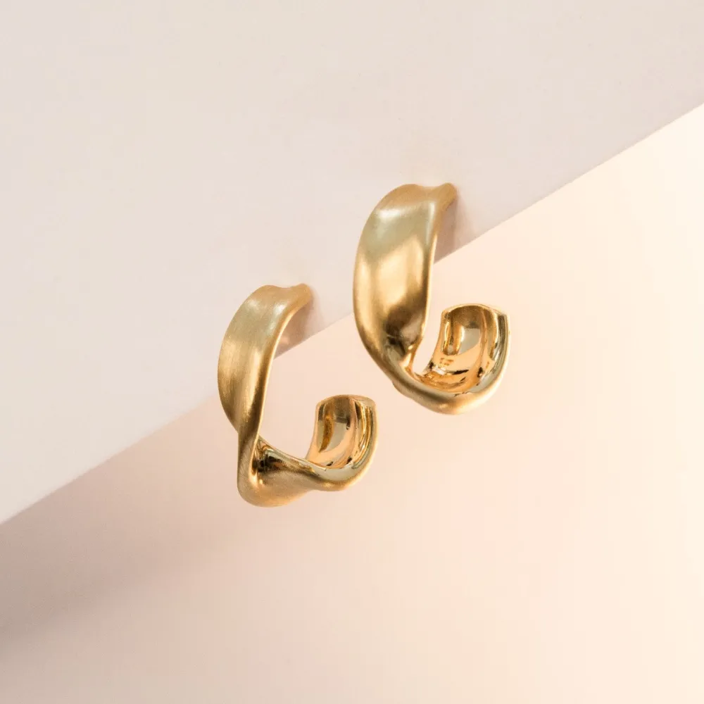 Marrow Fine Earrings^Everyday Twist Hoops