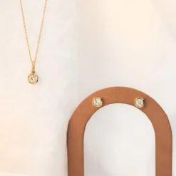 Marrow Fine For The New Mom | For The Bride-to-be^Nina Cushion Studs