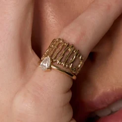 Marrow Fine Engagement Rings | Ready To Ship^The Mini Sloane Engagement Ring