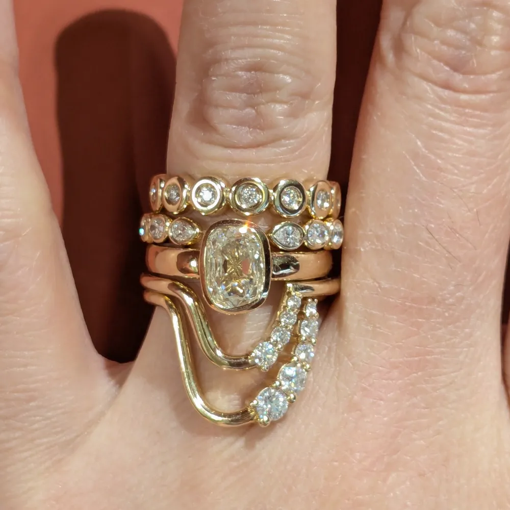 Marrow Fine For The New Mom | Anniversary Gifts^White Diamond Mini Lucy Wave Band